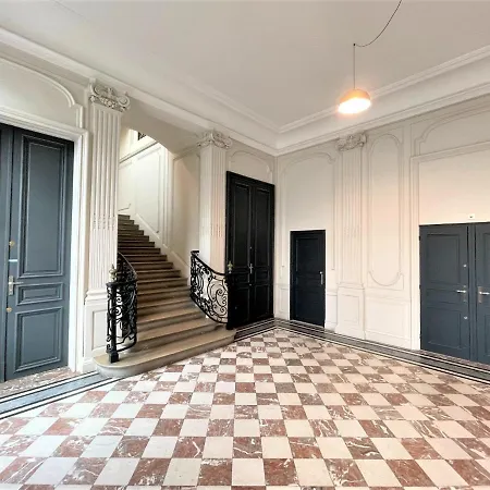 Aux Clefs Des Sacres: Historic In City Center * Reims