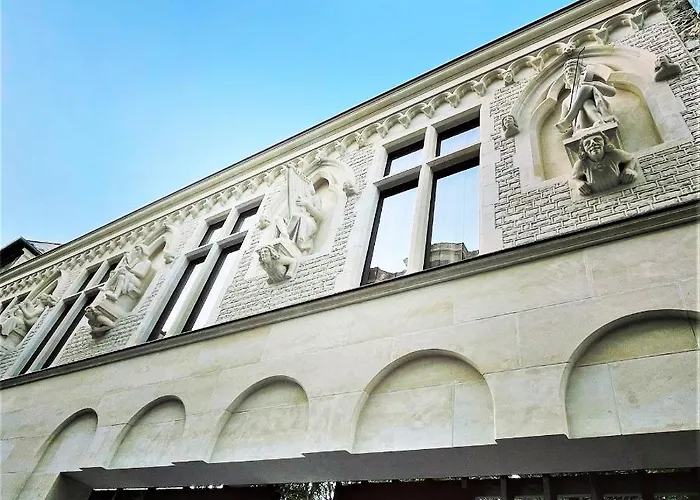 Aux Clefs Des Sacres - Dans Un Particulier Situe Rue Du Marc - - Hyper Centre Forum Mairie Boulingrin Lägenhet *