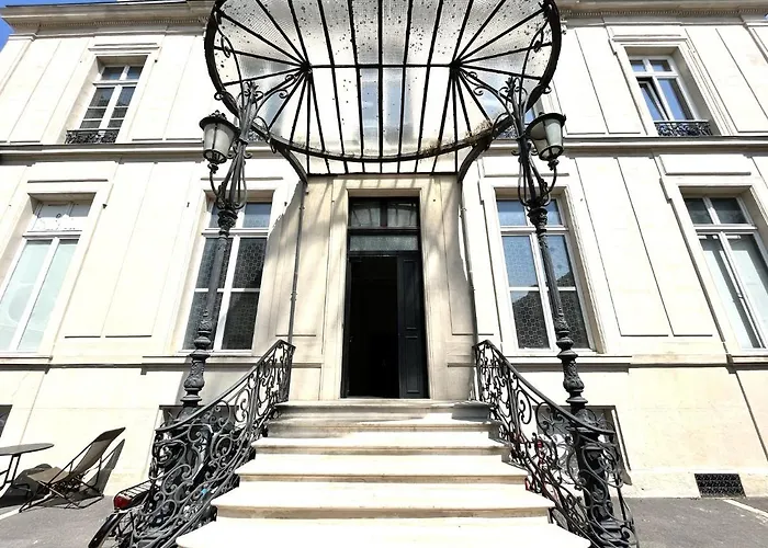 Aux Clefs Des Sacres - Dans Un Particulier Situe Rue Du Marc - - Hyper Centre Forum Mairie Boulingrin Lägenhet Reims